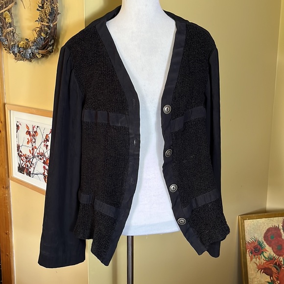 Vintage KC SPENCER Size XL/1X
Black Blouse Velvety Stripe Textured Lagenlook - Picture 11 of 14